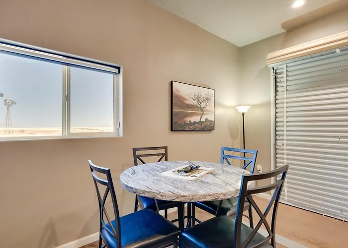 Walk To Wineries: Wine Country Retreat! *